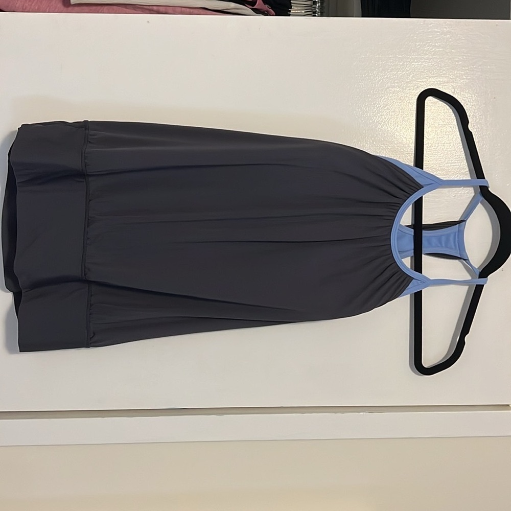 Lululemon tank built in bra blue and gray small